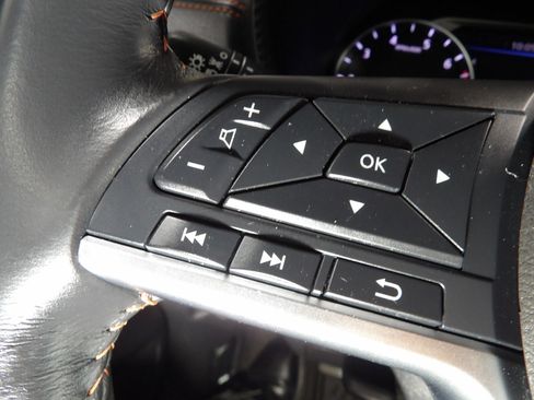 Used 2023 Nissan Sentra SR w/ Trunk Package image 20