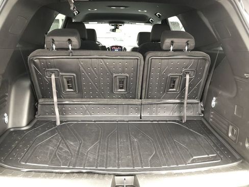Used 2023 Chevrolet Traverse LT w/ LPO, Floor Liner Package AWD/4WD image 17