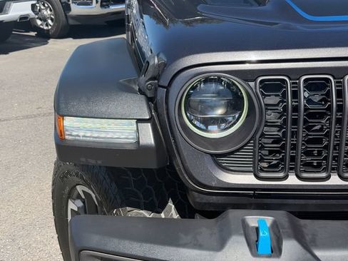 Used 2024 Jeep Wrangler Unlimited Rubicon 4xe AWD/4WD image 5
