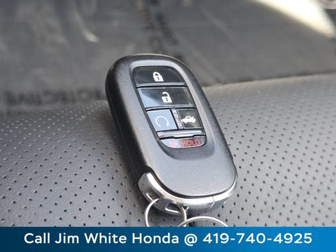 Certified 2024 Honda Accord EX-L image 31