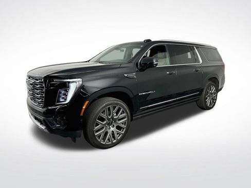 Used 2025 GMC Yukon XL Denali Ultimate AWD/4WD image 4