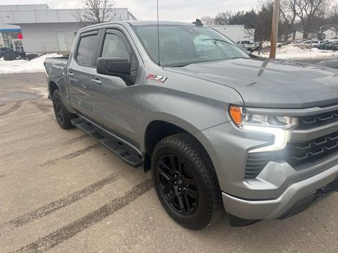 Used 2023 Chevrolet Silverado 1500 RST image 10