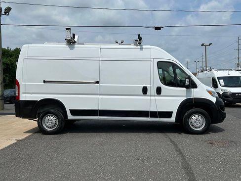 Used 2024 RAM ProMaster 2500 FWD image 8