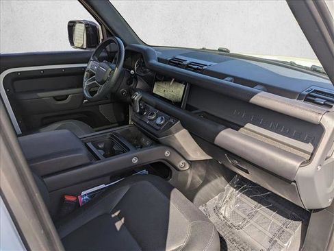 Used 2023 Land Rover Defender 110 X-Dynamic SE AWD/4WD image 20