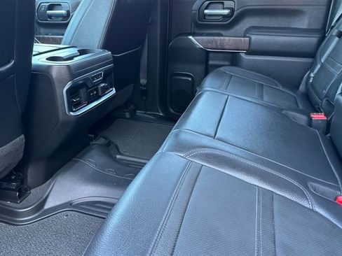 Used 2023 GMC Sierra 2500 Denali w/ Denali Ultimate Package image 14