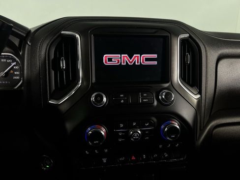 Used 2023 GMC Sierra 3500 AT4 w/ Gooseneck/5TH Wheel Package image 17