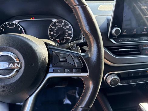 Certified 2023 Nissan Altima 2.5 SR image 30