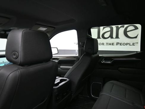 Used 2023 Chevrolet Silverado 1500 RST w/ Redline Edition image 24