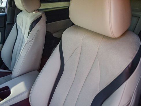 Used 2023 Acura Integra A-Spec image 23