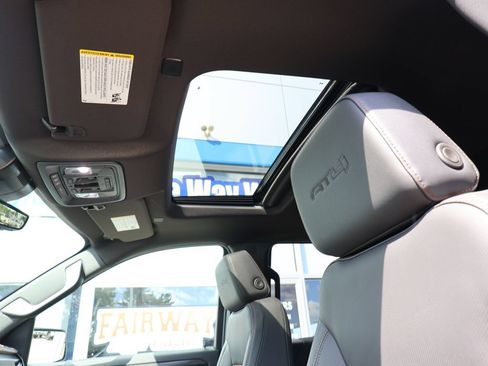 New 2026 GMC Sierra 1500 AT4 w/ AT4 Premium Package AWD/4WD image 25
