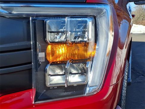 Used 2021 Ford F150 XLT w/ Equipment Group 302A High image 11