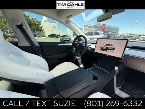 Used 2023 Tesla Model Y Performance AWD/4WD image 22