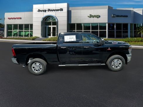 New 2025 RAM 2500 Tradesman AWD/4WD image 8