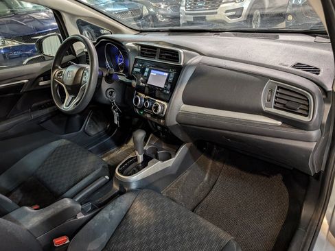 Used 2015 Honda Fit LX image 27