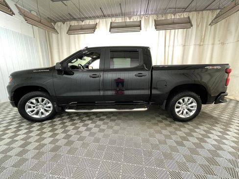 Used 2024 Chevrolet Silverado 1500 Custom AWD/4WD image 15