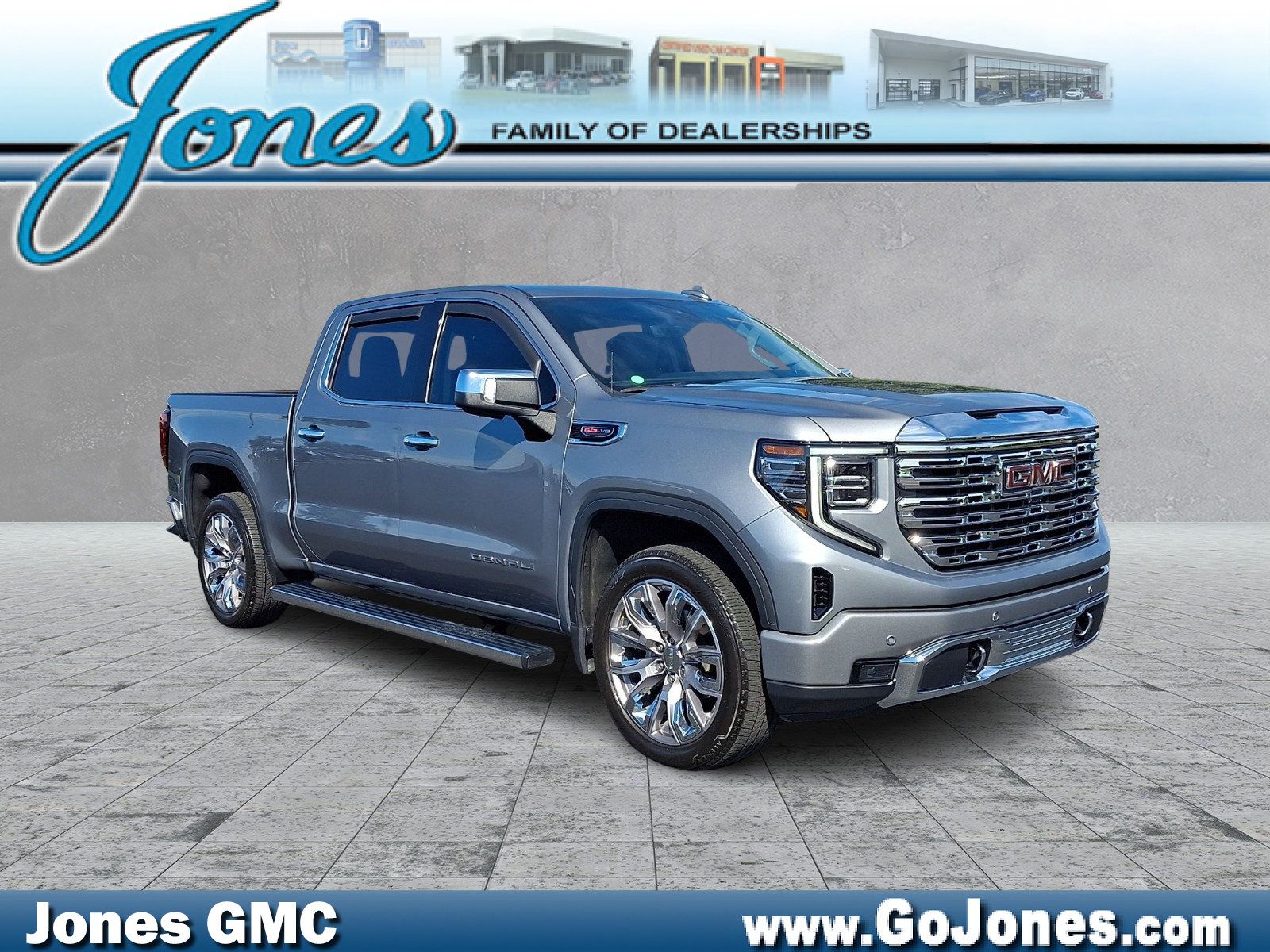 Used 2025 GMC Sierra 1500 Denali w/ Denali Reserve Package AWD/4WD image 1