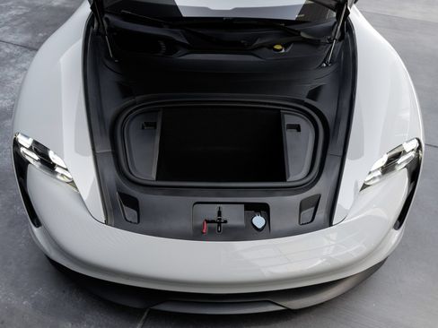 Certified 2023 Porsche Taycan 4S AWD/4WD image 38