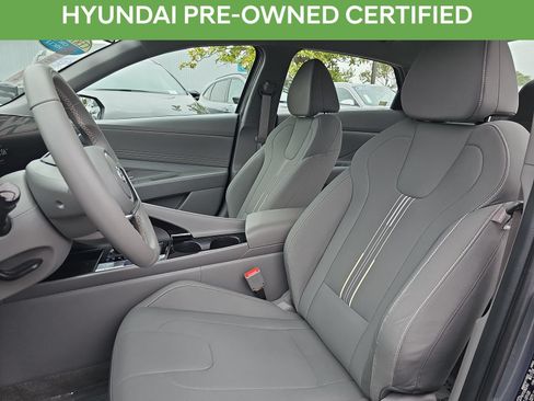 Used 2023 Hyundai Elantra SEL w/ Convenience Package FWD image 14
