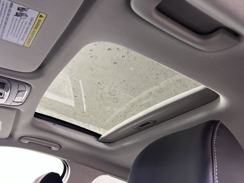 New 2025 Kia Telluride S image 22