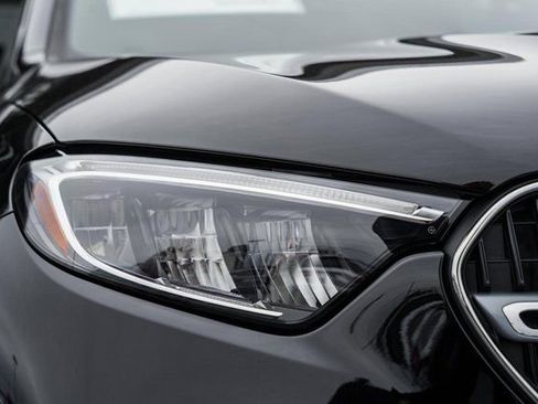 New 2026 Mercedes-Benz GLC 300 4MATIC image 13