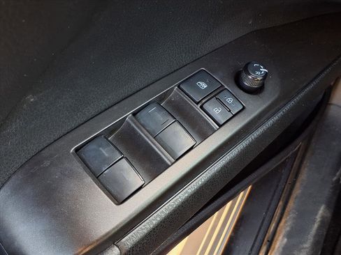 Used 2024 Toyota Camry SE image 21