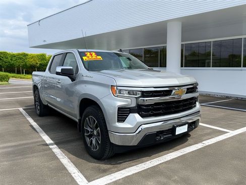 Used 2022 Chevrolet Silverado 1500 LT AWD/4WD image 1