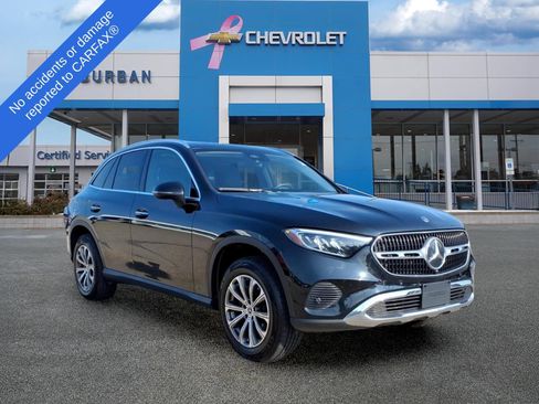 Used 2024 Mercedes-Benz GLC 300 image 3
