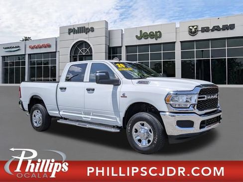 Used 2024 RAM 2500 Tradesman w/ Chrome Appearance Group AWD/4WD image 1