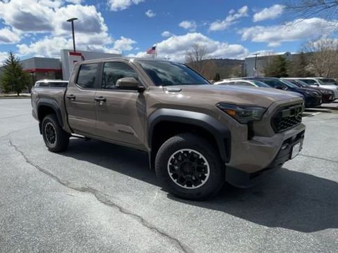 New 2026 Toyota Tacoma TRD Off-Road AWD/4WD image 2