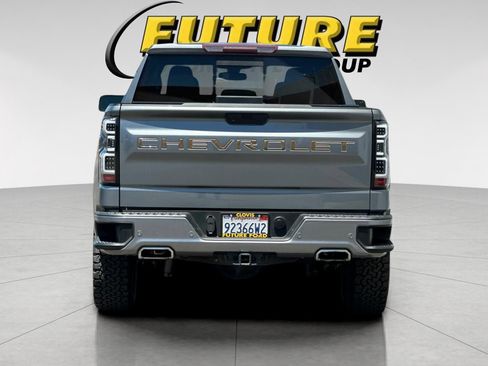 Used 2019 Chevrolet Silverado 1500 High Country w/ High Country Premium Package AWD/4WD image 4