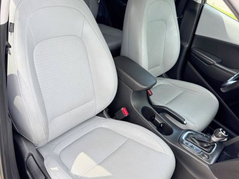 Used 2018 Hyundai Kona Ultimate AWD/4WD image 17