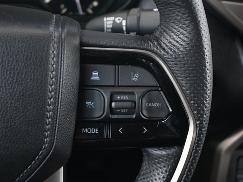 Used 2024 Toyota Tundra SR5 w/ Advanced Technology Package AWD/4WD image 18
