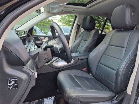 Used 2024 Mercedes-Benz GLE 350 4MATIC image 16