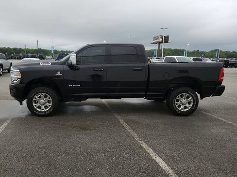 Used 2024 RAM 2500 Laramie w/ Safety Group AWD/4WD image 20