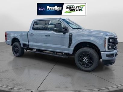 New 2026 Ford F350 Lariat w/ Black Appearance Package