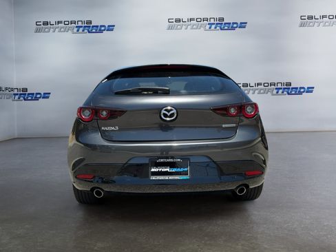 Used 2022 MAZDA MAZDA3 s FWD image 6