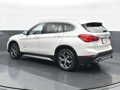 Used 2018 BMW X1 xDrive28i w/ Premium Package image 4