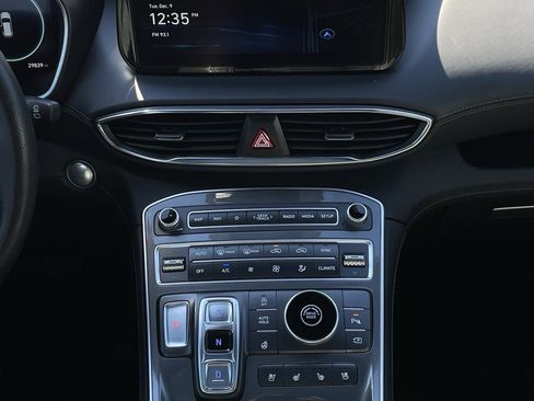 Used 2023 Hyundai Santa Fe Calligraphy image 17