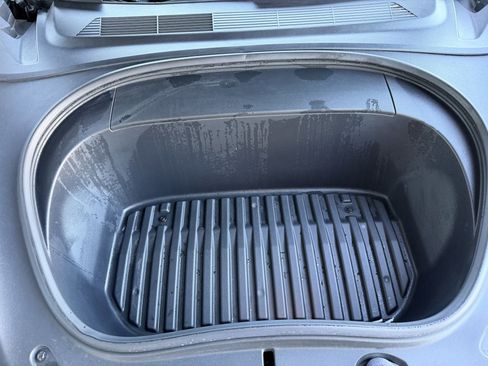 Used 2024 Tesla Model 3 image 45