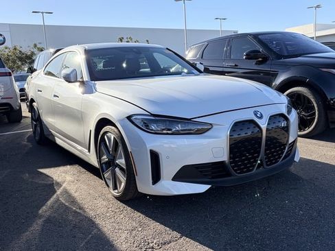 Used 2023 BMW i4 eDrive35 w/ Premium Package image 3