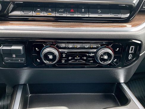 Used 2025 Chevrolet Silverado 1500 LT Trail Boss w/ Protection Package image 31