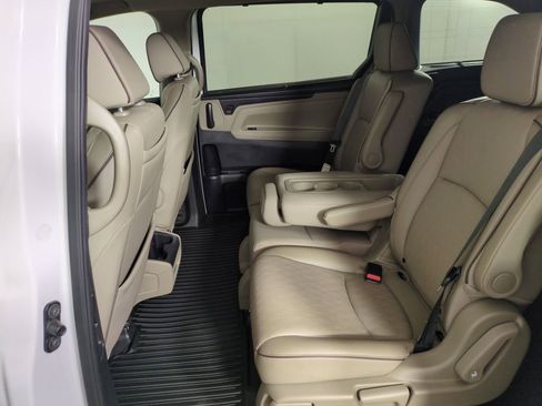 Used 2024 Honda Odyssey Elite image 29