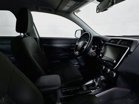 Used 2023 Mitsubishi Outlander Sport ES AWD/4WD image 48