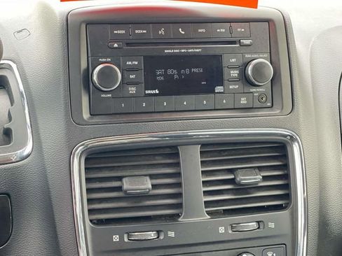 Used 2016 Dodge Grand Caravan SE w/ Quick Order Package 29E SE image 14