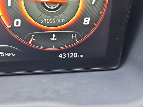 Used 2023 Hyundai Santa Cruz Limited w/ Cargo Package image 6