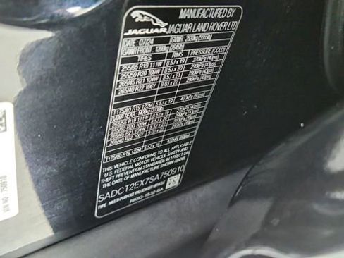 Used 2025 Jaguar F-PACE R-Dynamic S image 62