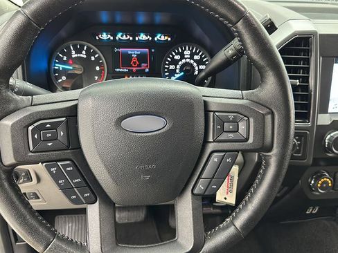 Used 2019 Ford F150 XLT w/ Equipment Group 302A Luxury AWD/4WD image 17