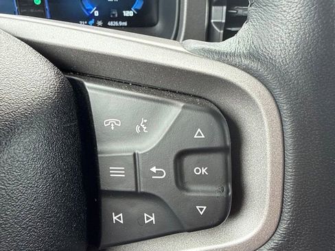Used 2025 Ford Bronco Badlands AWD/4WD image 20
