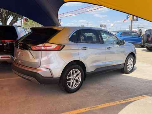 Certified 2024 Ford Edge SEL AWD/4WD image 4