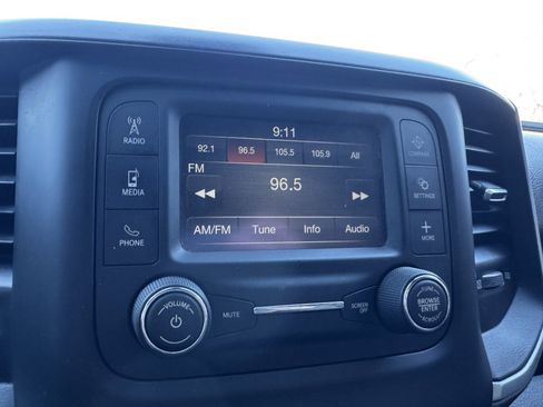 Used 2021 RAM 3500 Big Horn image 26